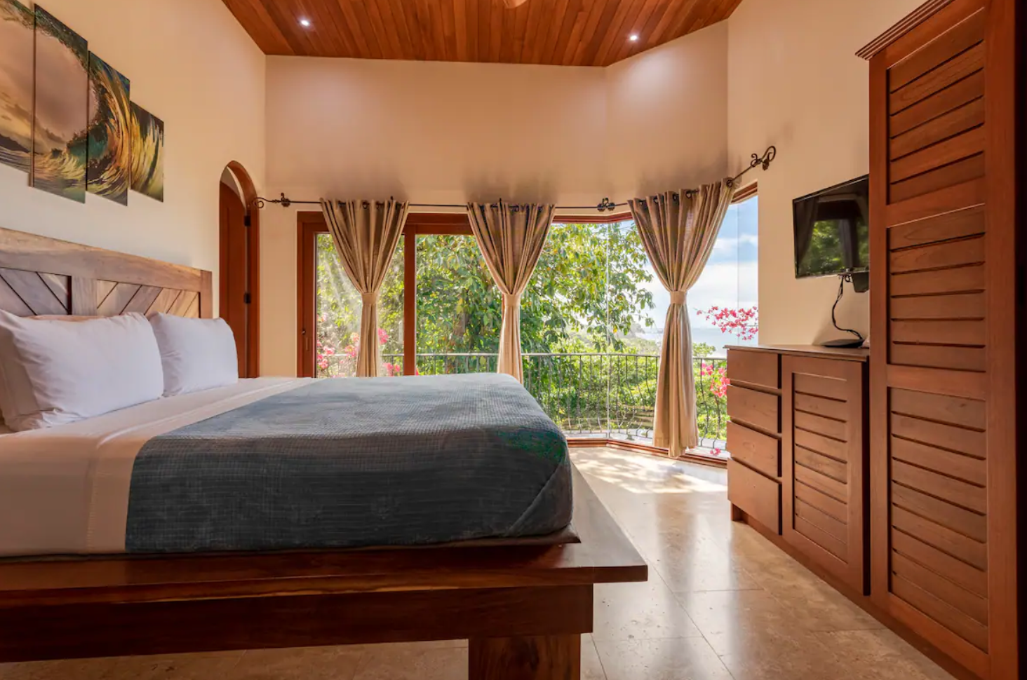 bedroom 22